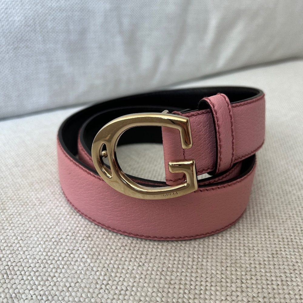 Pink Gucci Belt with Gold Buckle